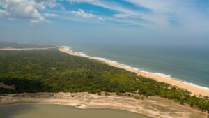 The coast of Kumana National Park